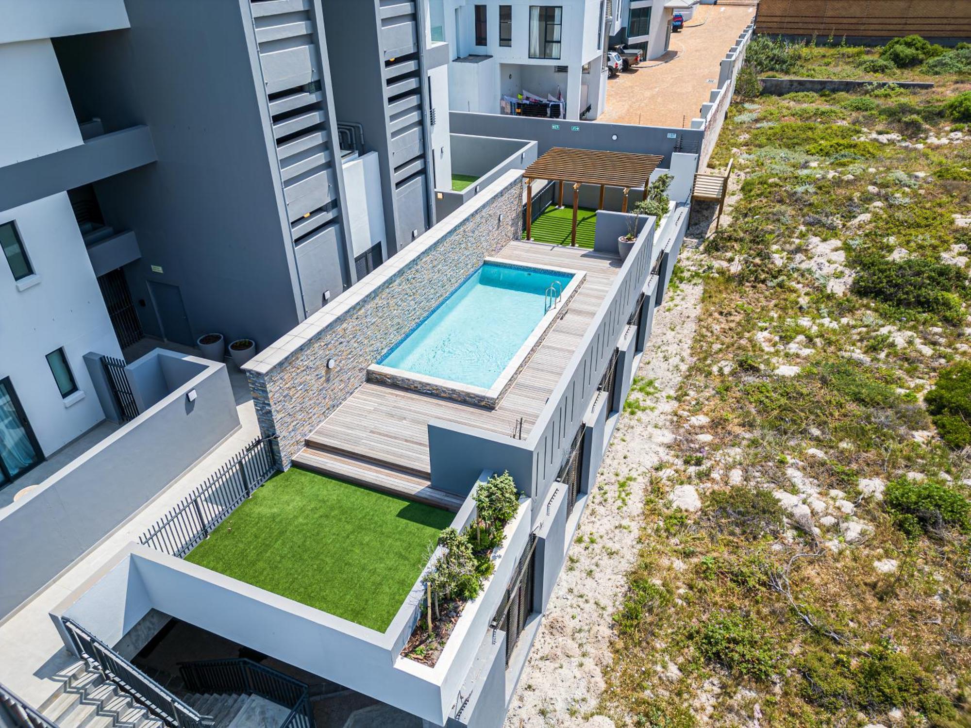 Apartment Beachfront W Wrap Around Terrace, Blouberg, 04 Azul *